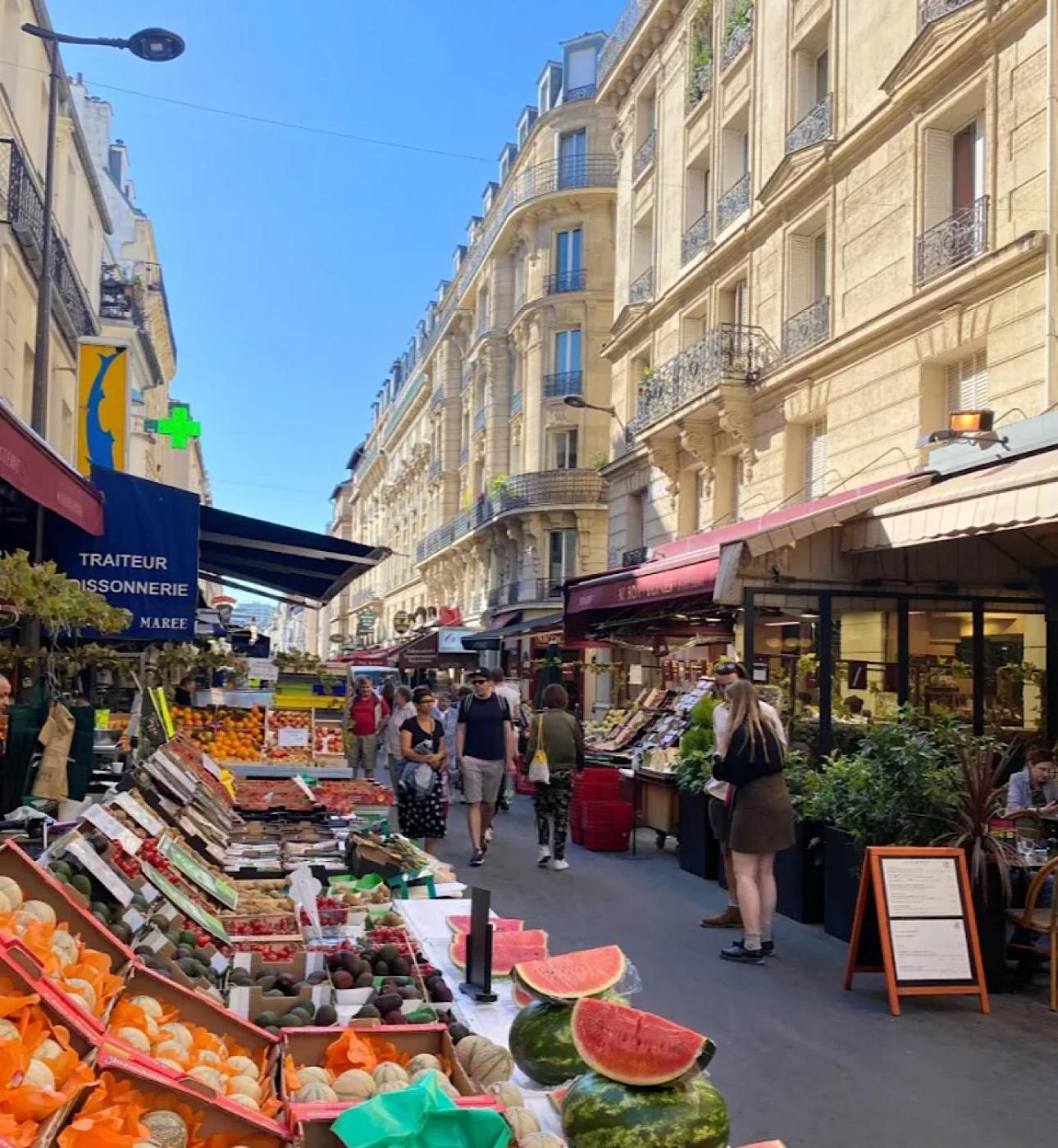 Elegance & Charm In Heart Of Daguerre *