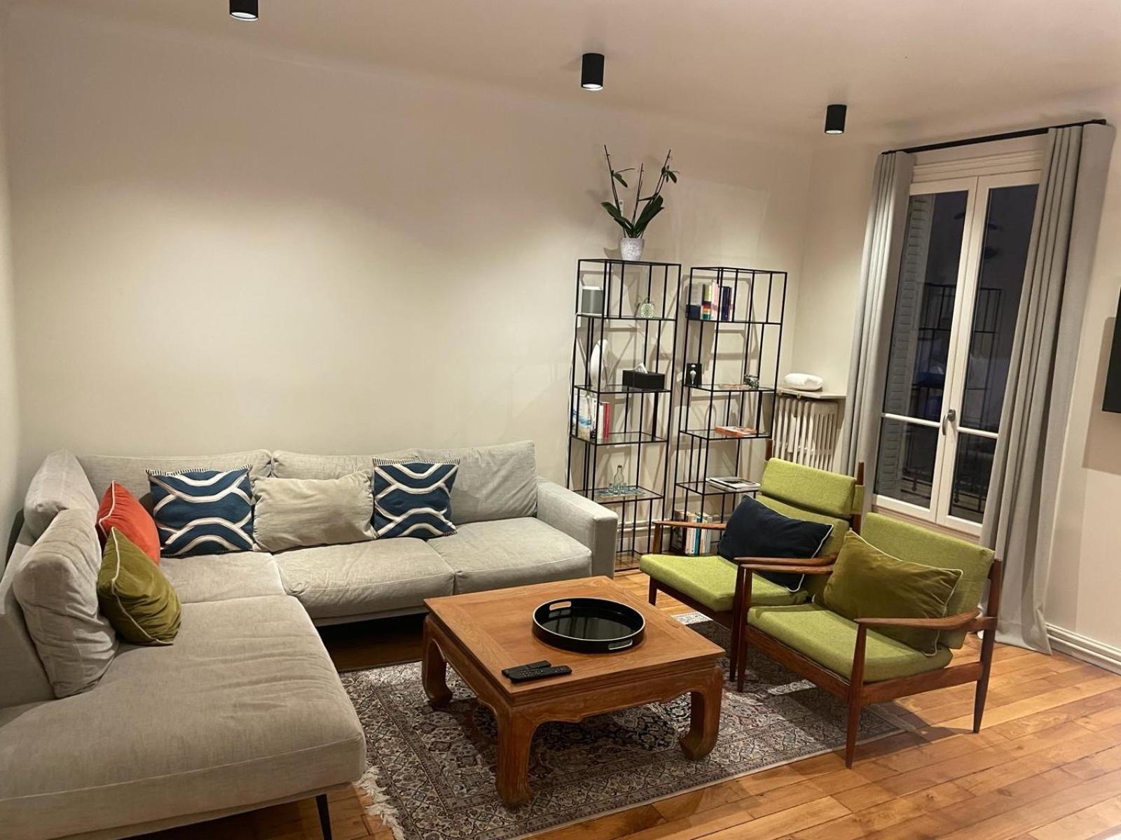 Elegance & Charm In Heart Of Daguerre Parijs